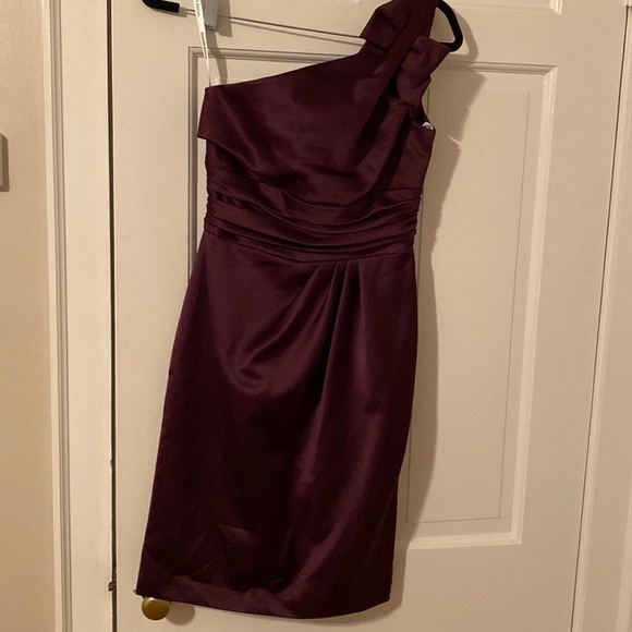 David’s bridal formal dress - Picture 1 of 4